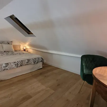 Urbain - La Bulle De Champagne - Parking Epernay