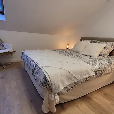 Urbain - La Bulle De Champagne - Parking * Epernay