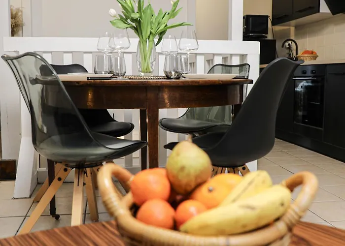 Urbain - La Bulle De Champagne - Parking Apartment Epernay